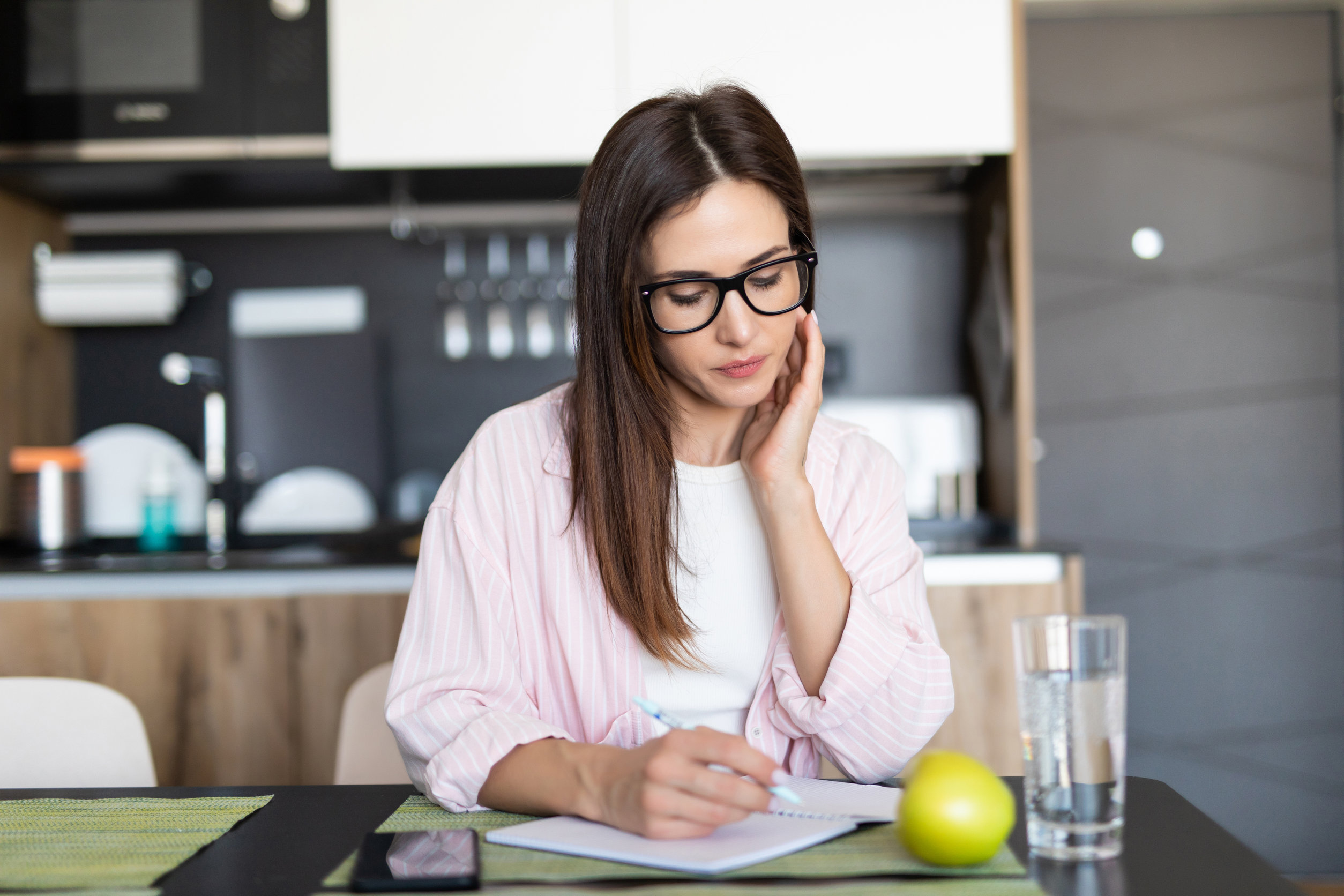 Cómo Prepararte para tu Entrevista de Evaluación Psicológica para Inmigración